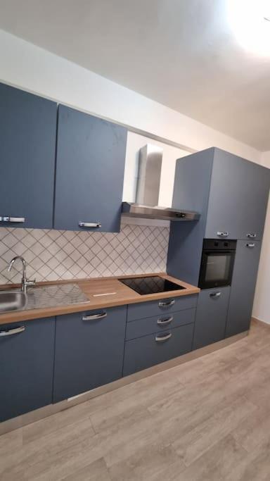 דירות רג'יו די קאלאבריה La Casa Sul Viale מראה חיצוני תמונה