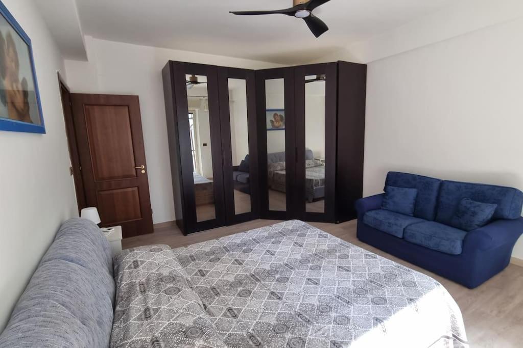 דירות רג'יו די קאלאבריה La Casa Sul Viale מראה חיצוני תמונה