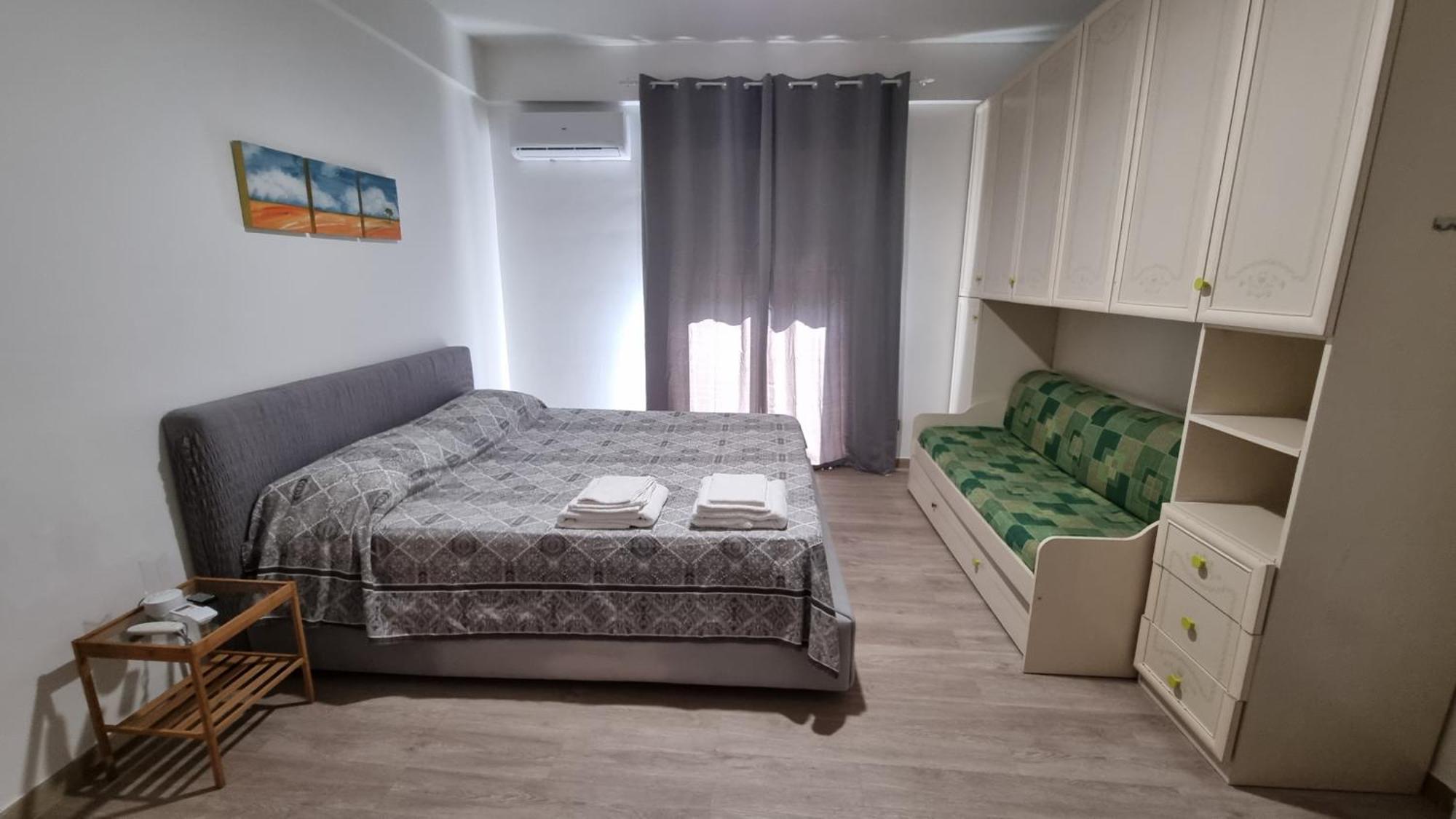 דירות רג'יו די קאלאבריה La Casa Sul Viale מראה חיצוני תמונה